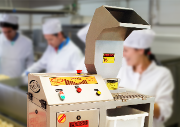 Increasing food production efficiency with our meat and chicken shredders