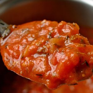 Molho de tomate feito no sous vide